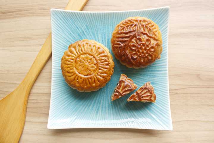 The Moon Festival is famous for its delicious mooncakes made out of lotus paste and egg yolk. Image by meongan278 from Pixabay. The Moon Festival is famous for its delicious mooncakes made out of lotus paste and egg yolk. Image by meongan278 from Pixabay.